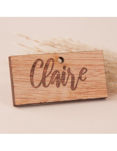 Marque place avec gravure sur bois ou... Marque place avec gravure sur bois ou...