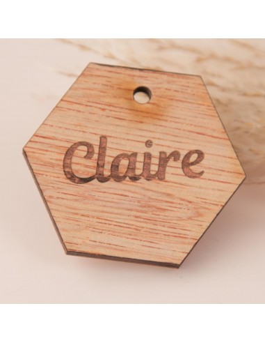 Marque place avec gravure sur bois ou... Marque place avec gravure sur bois ou...